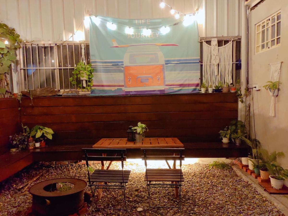 都蘭朋友家 Dulan Friends Hostel Donghe Exterior foto